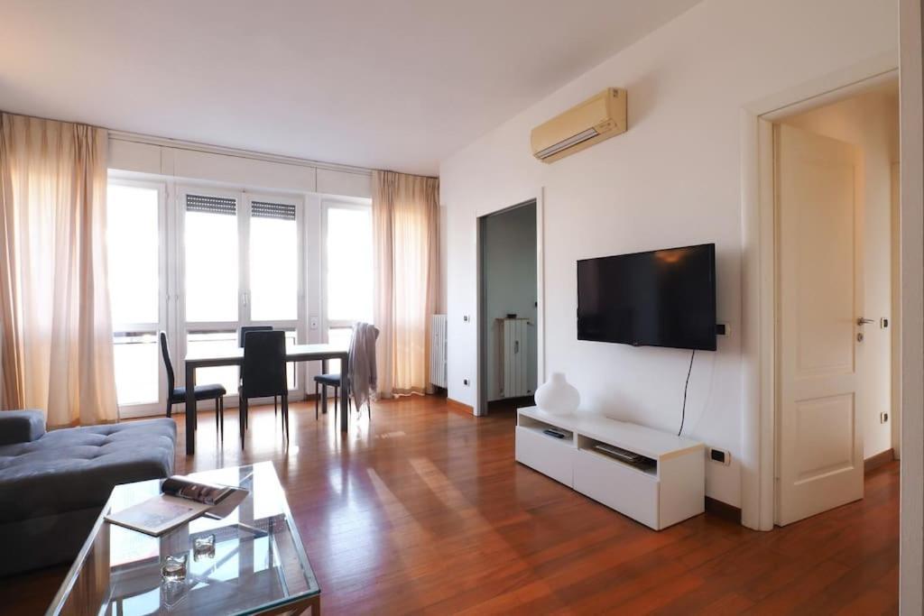 Ampio Bilocale City Life - Mirable Pm Milano Esterno foto